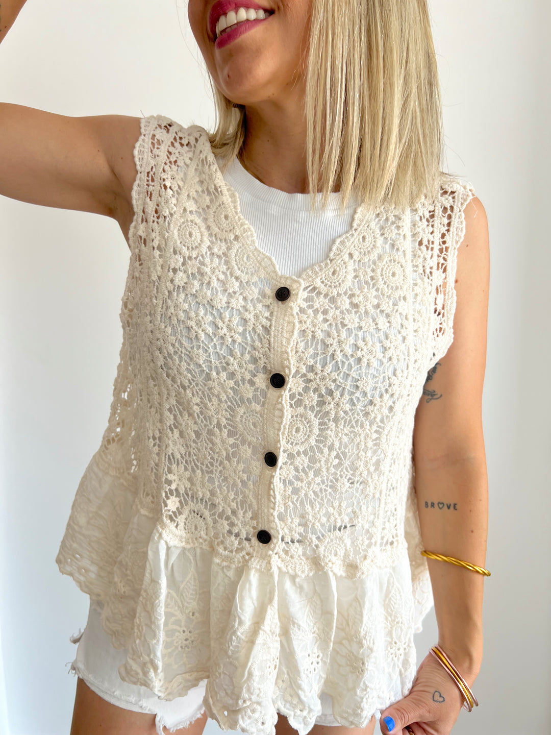 Camiseta/Chaleco Crochet Beige